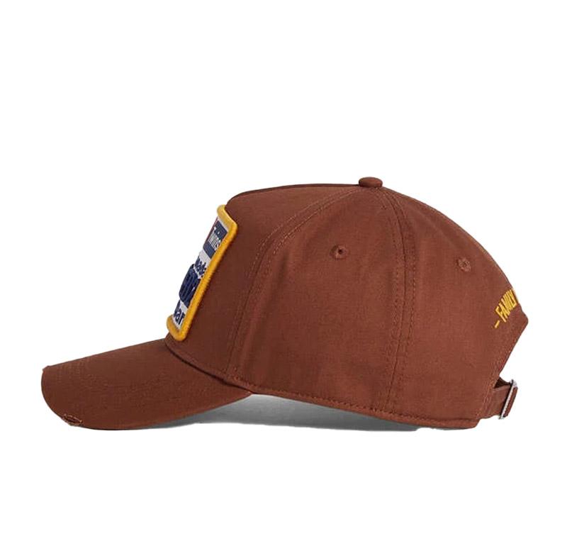 DSQUARED2 Cappello Dsquared2 uomo BCM081805C000015087 nocciola patch BCM081805C000015 087