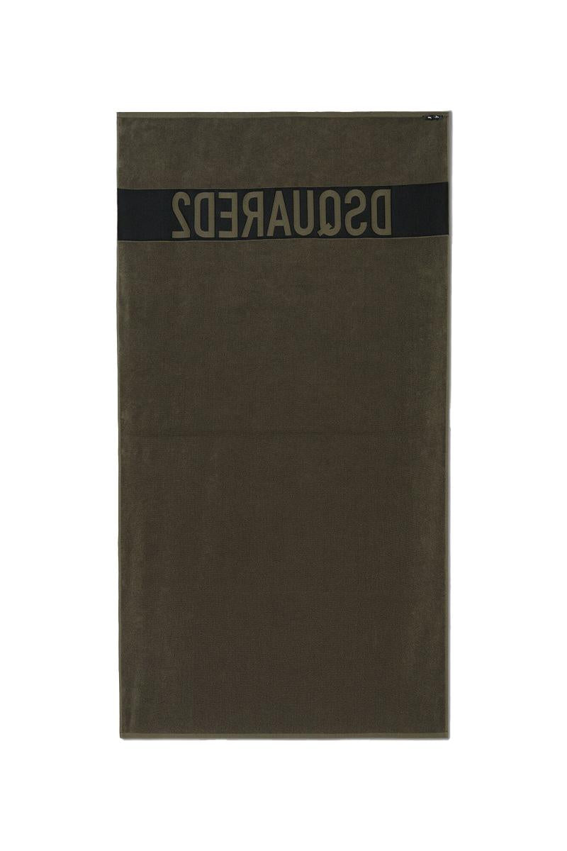 DSQUARED2 SWIMWEAR Telo mare Dsquared2 Swimwear uomo D7P005980307 verde militare<BR/><BR/> D7P005980 307 