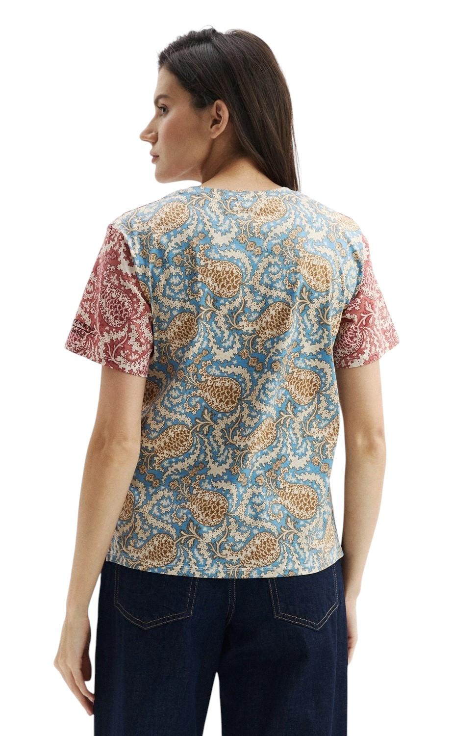 WEEKEND T-shirt Weekend donna 2615971022600 012 Bussola fantasia Ciliegia<BR/> 2615971022600 012 