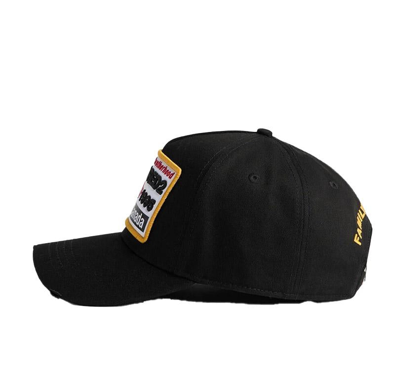 DSQUARED2 Cappello Dsquared2 uomo BCM055205C000012124 nero patch BCM055205C00001 2124 