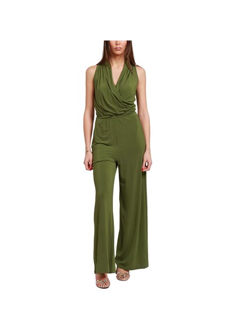 Tuta Weekend donna Genzana 2515641012600 Verde viscosa scollo a v smanicata gamba larga WEEKEND | Tute | 2515641012600001