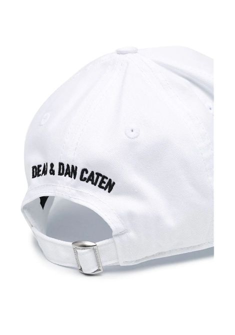 Cappello Dsquared2 uomo BCM041205C00001M072 bianco logo ricamato DSQUARED2 | Cappelli | BCM041205C00001M072